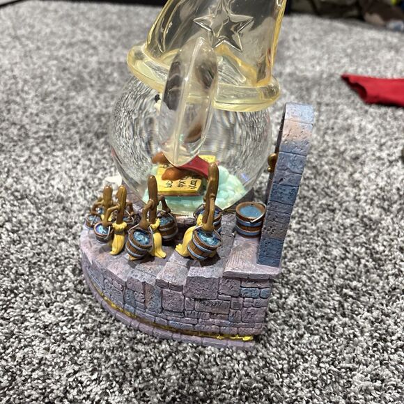 Disney Mickey Mouse Music Snow Globe Fantasia Sorcerer's Apprentice - Picture 6 of 12